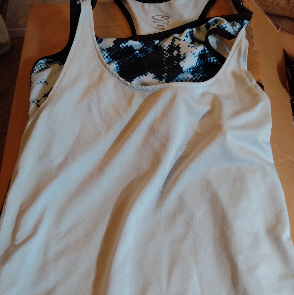 Champion workout tank top size medium
